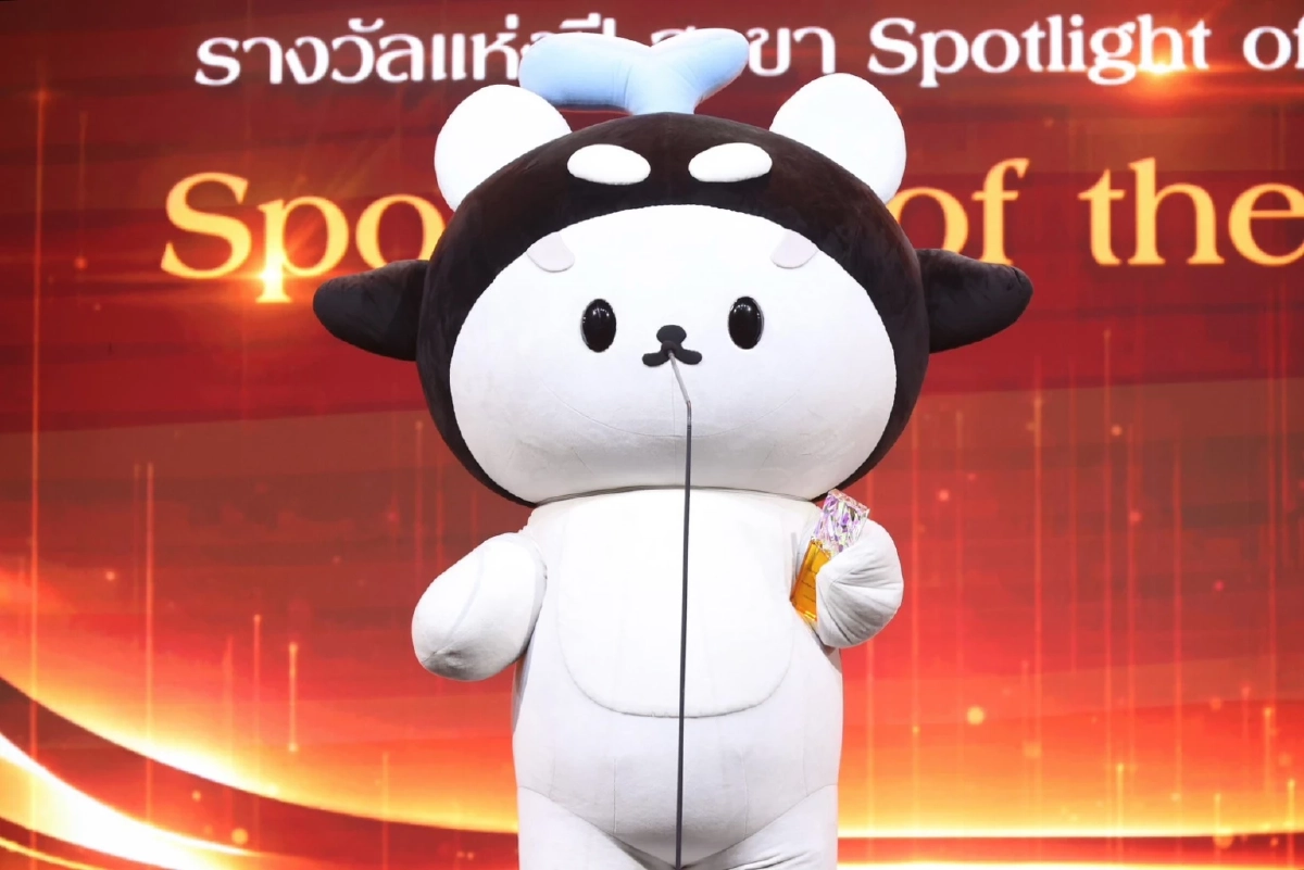 'GMMTV' ปังไม่หยุด! กวาด 4 รางวัลรัวๆ  'โฟร์ท–ออฟ' คว้ารางวัลใหญ่