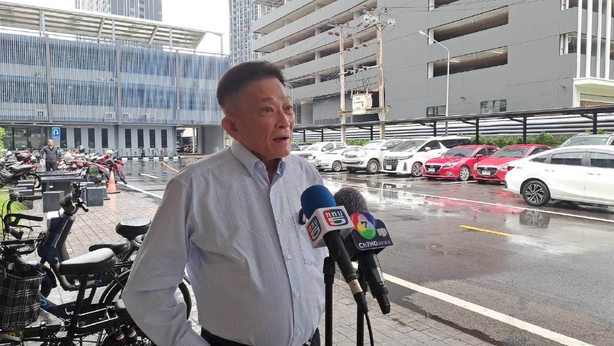 "สมพงษ์ อมรวิวัฒน์" เอาผิดชายปริศนาอ้างชื่อข่มขู่ "ขวัญ อุษามณี"