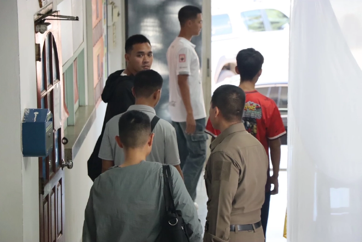 แม่เปิดใจ ลูก ม.3 บุกยิงใน รร. ป่วยซึมเศร้า-ถูกบูลลี่ ขโมยปืนพ่อมาก่อเหตุ