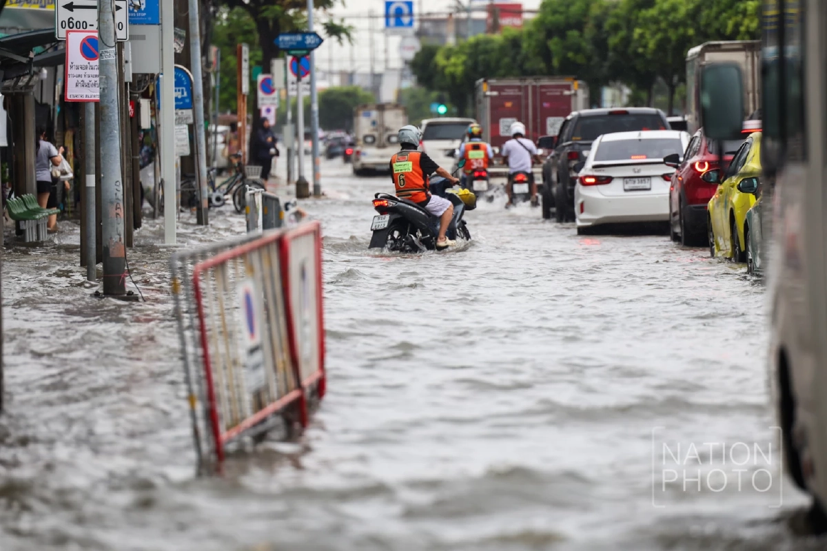 รัฐบาล ยกระดับเฝ้าระวังภาคกลาง-เจ้าพระยา รับมือฝนตกหนัก