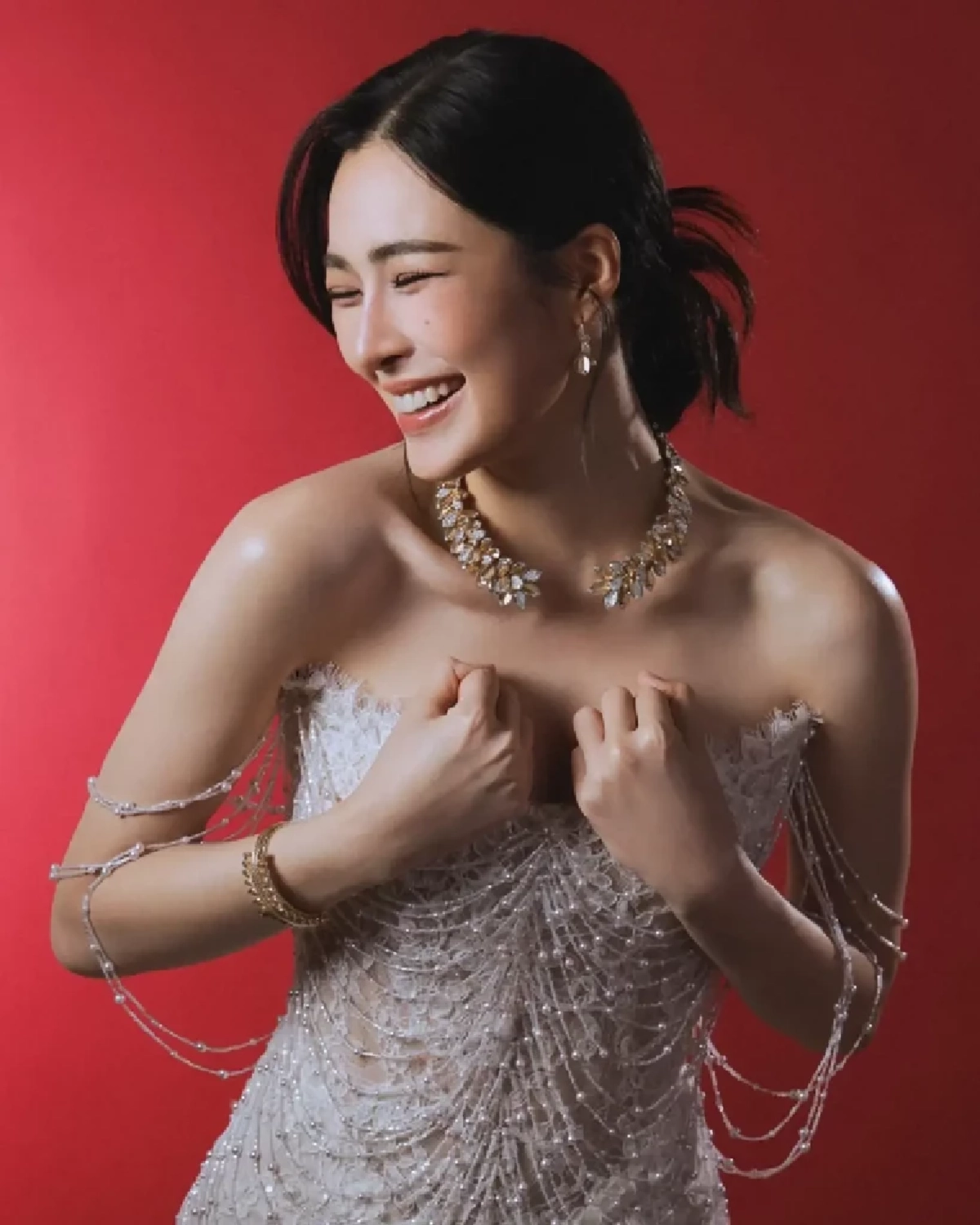 ช็อก! "หลิงหลิง คอง"  เจอมือดีแอบลักทรัพย์ เอกสารลับกลางงาน