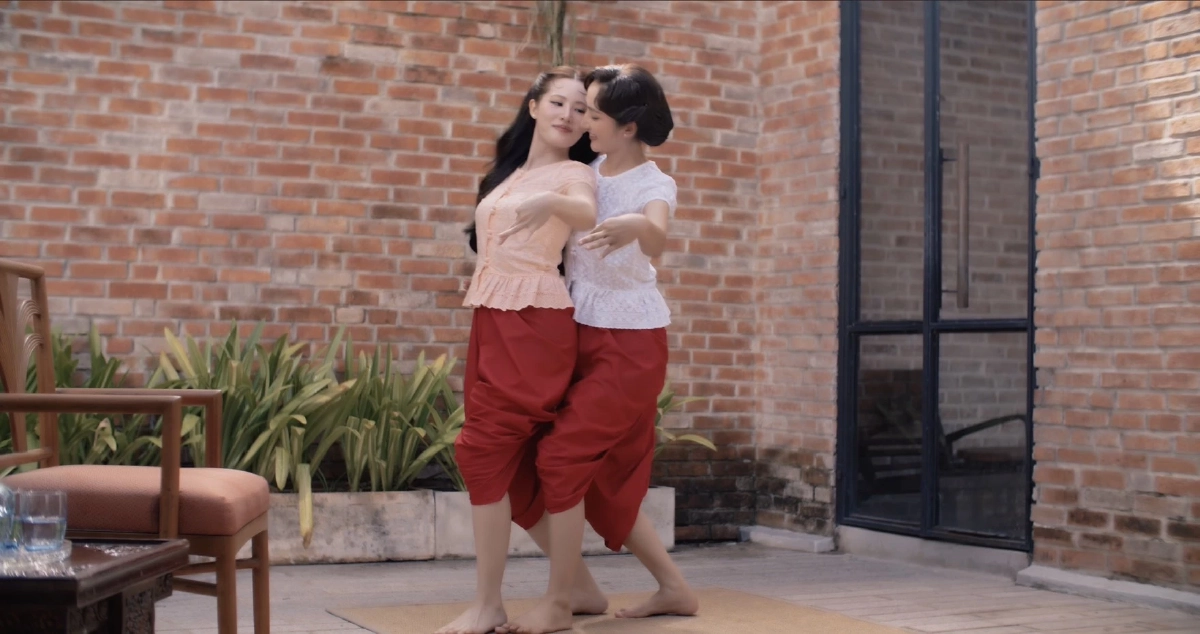 เรื่องย่อ 'SINCENORITA ตั้งแต่ได้รัก' ซีรีส์แซฟฟิก 'เนเน่–ไข่มุก' เคมีชวนลุ้น