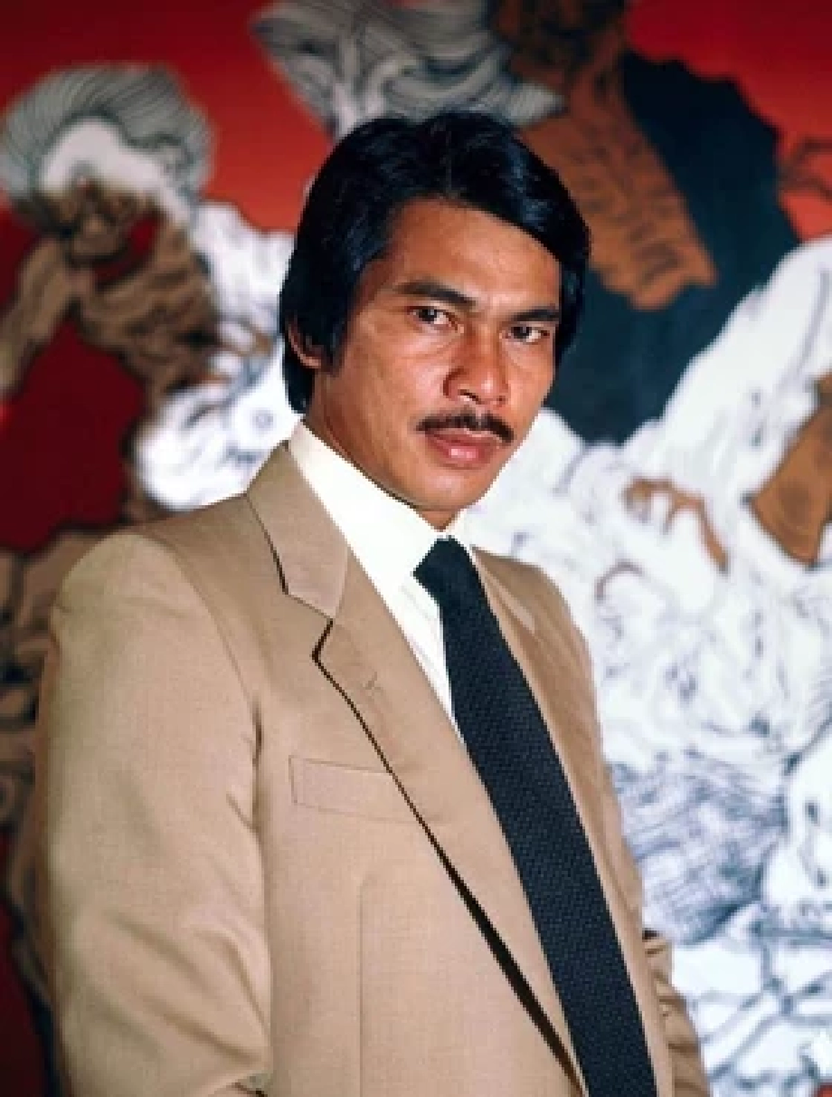 ปิดตำนาน "ดาราหนังบู๊" เสียชีวิตกะทันหันในวัย 80 ปี   จากภาวะเลือดออกในสมอง
