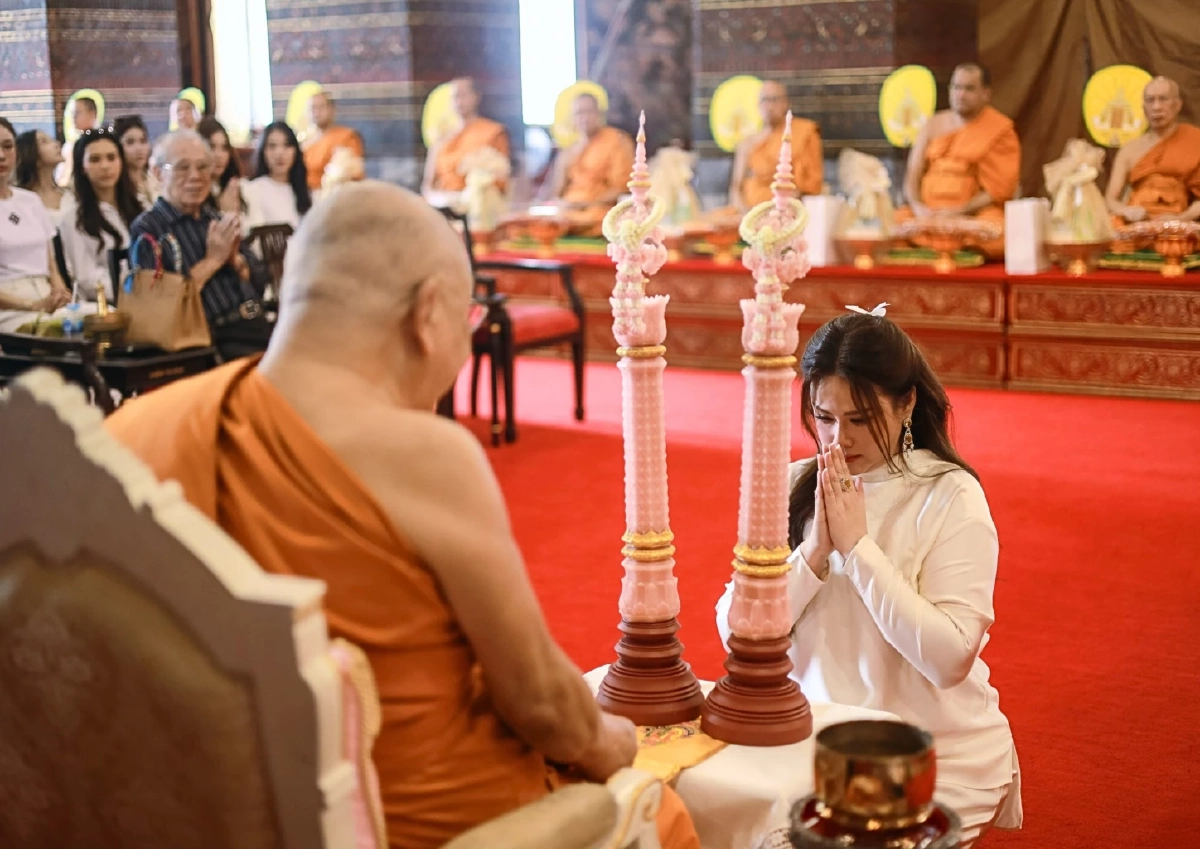 ส่องเลขมงคล "ติ๊ก กัญญารัตน์" ทำบุญวันเกิด ที่วัดโพธิ์ สุดอบอุ่น เลขเด็ด 16/9/69