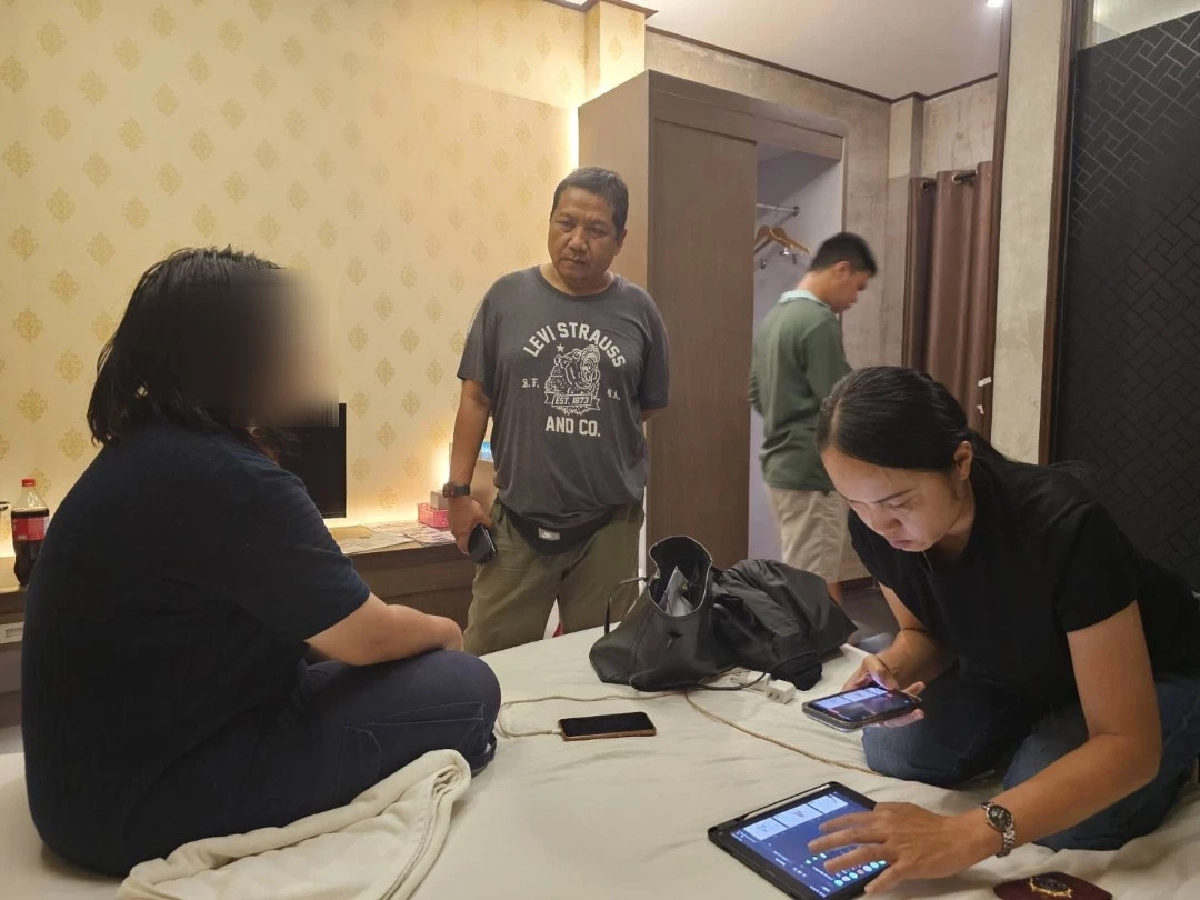 บุกช่วย นศ.ปี 4 ถูกแก๊งคอลฯตุ๋น สั่งย้ายหอ-วิดีโอคอลคุม รีดเงิน 8.5 แสน