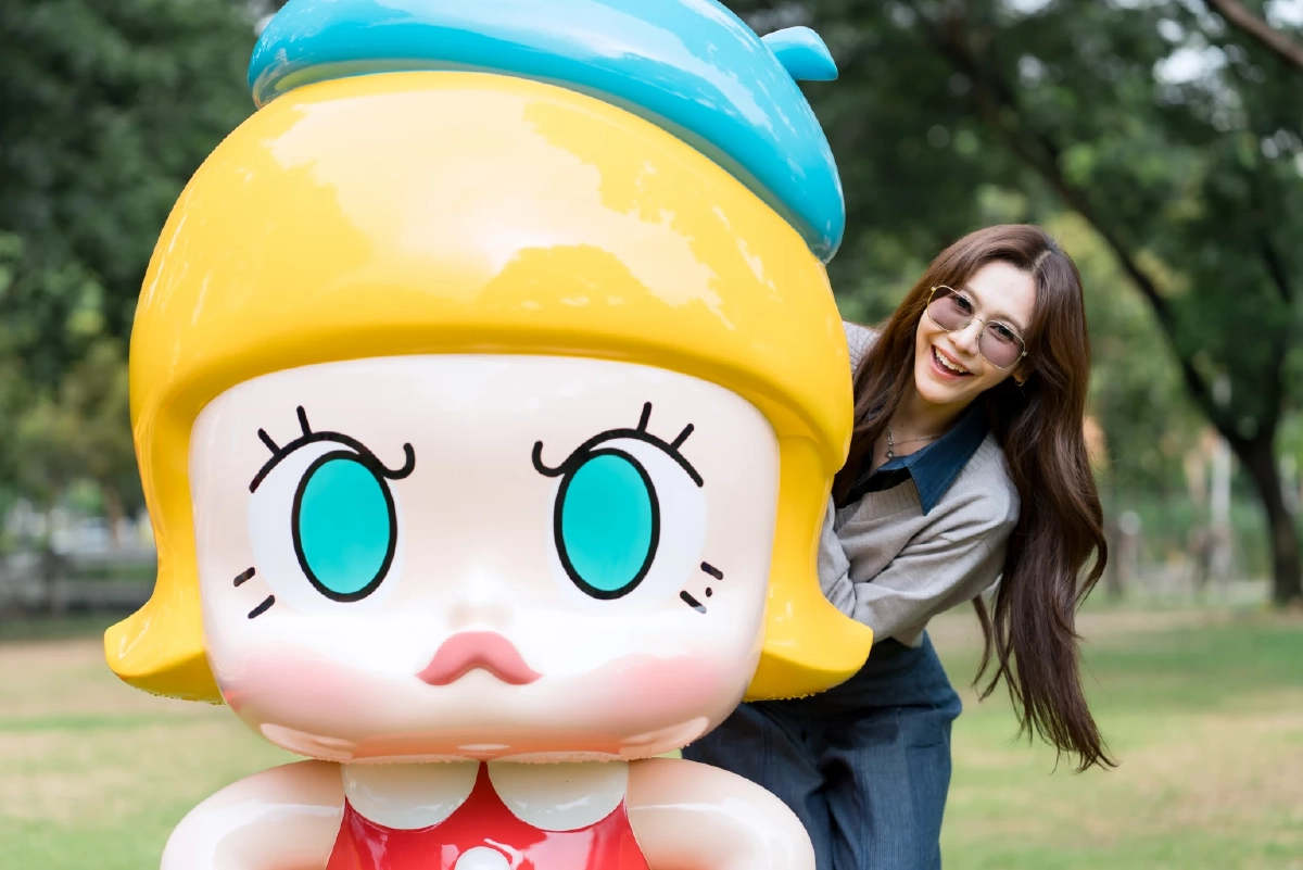 ส่องบรรยากาศงาน  "MOLLY" เนรมิตใจกลางกรุง เป็นจักรวาลอาร์ตทอยระดับโลก