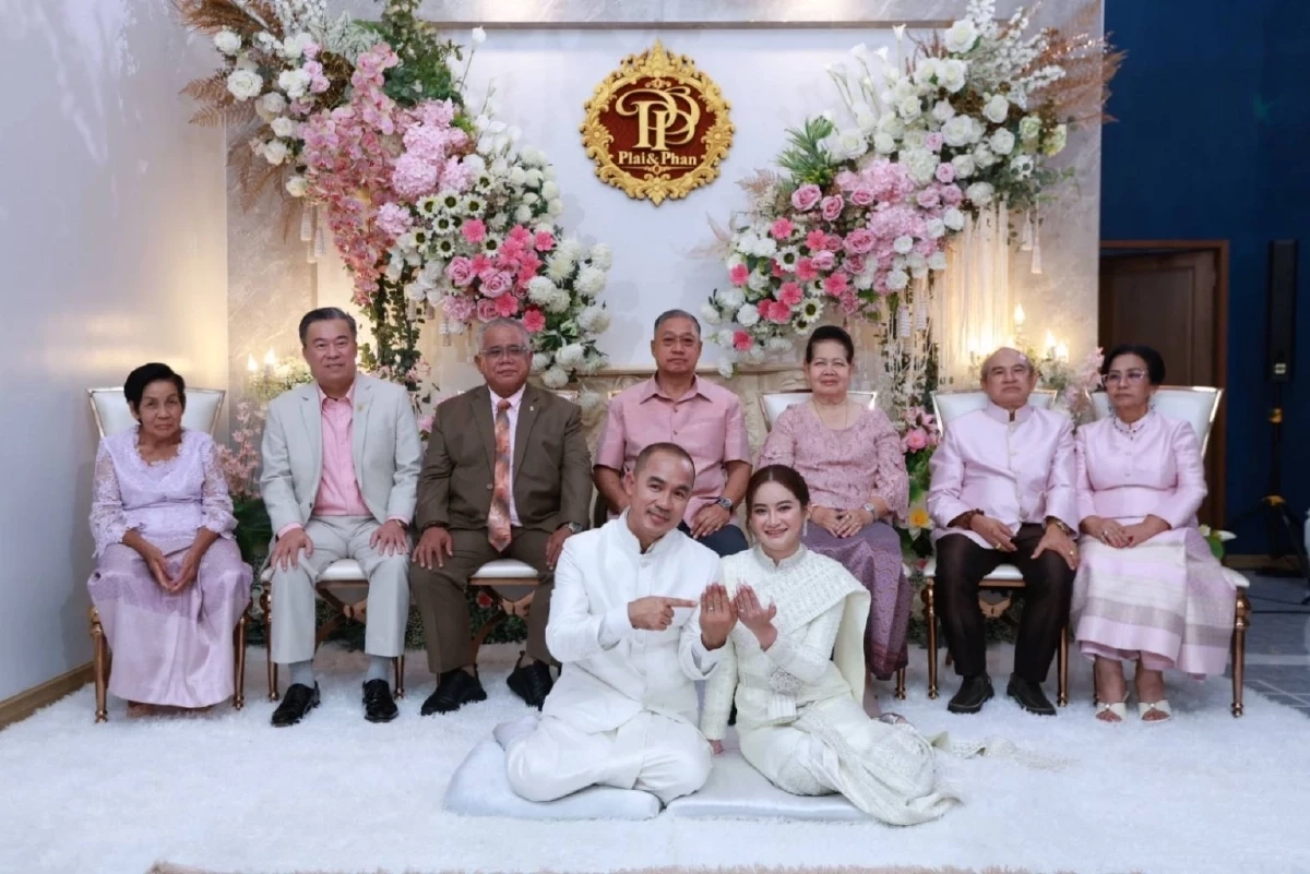 แกะเลขเด็ด 'หมอปลาย - พี่พัณ'วิวาห์ รวมเลขมงคล ชวนลุ้นโชค