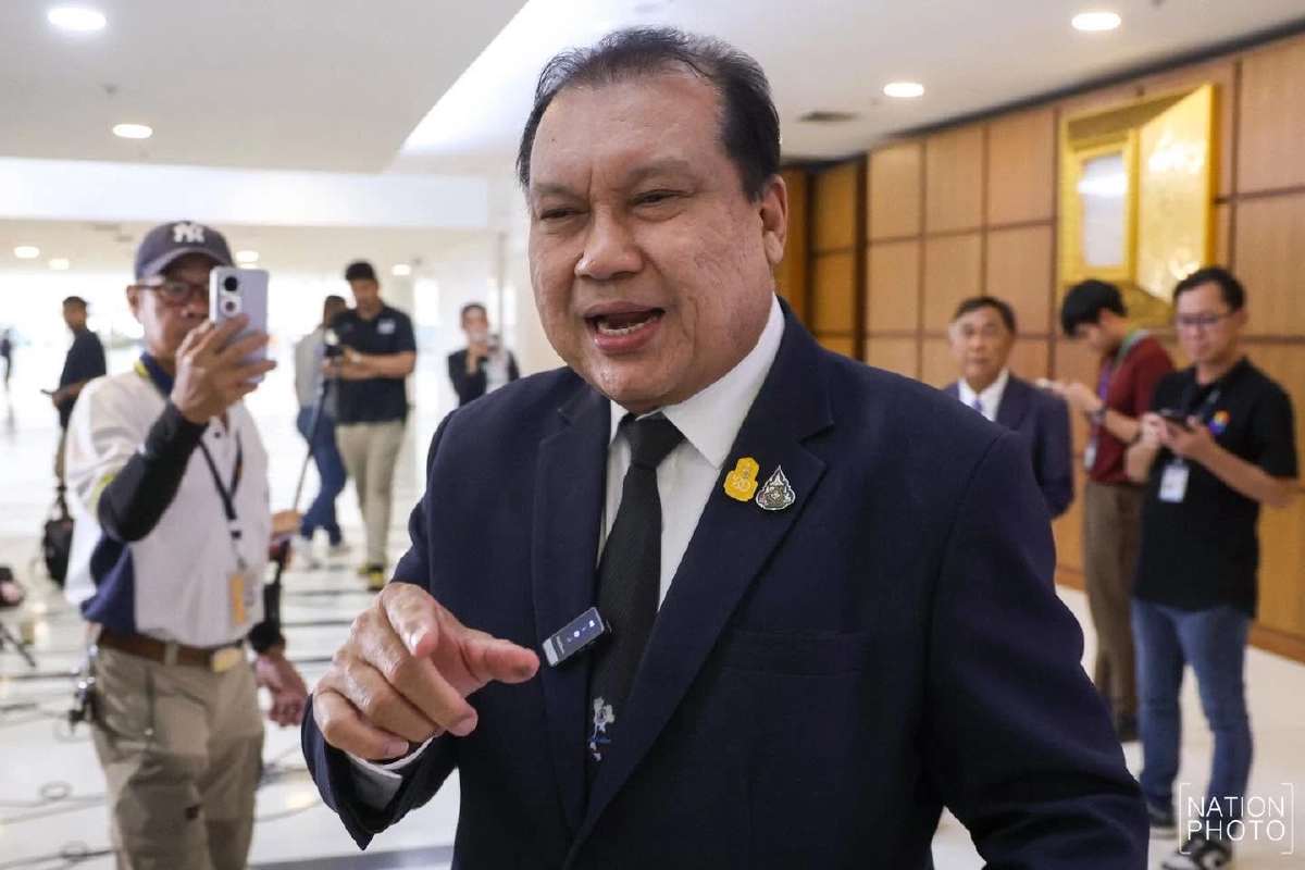 เปิดประวัติ "สนธิญา สวัสดี" เขาคือใคร? นักร้อง(เรียน) ตัวตึงที่โซเชียลตามหา 