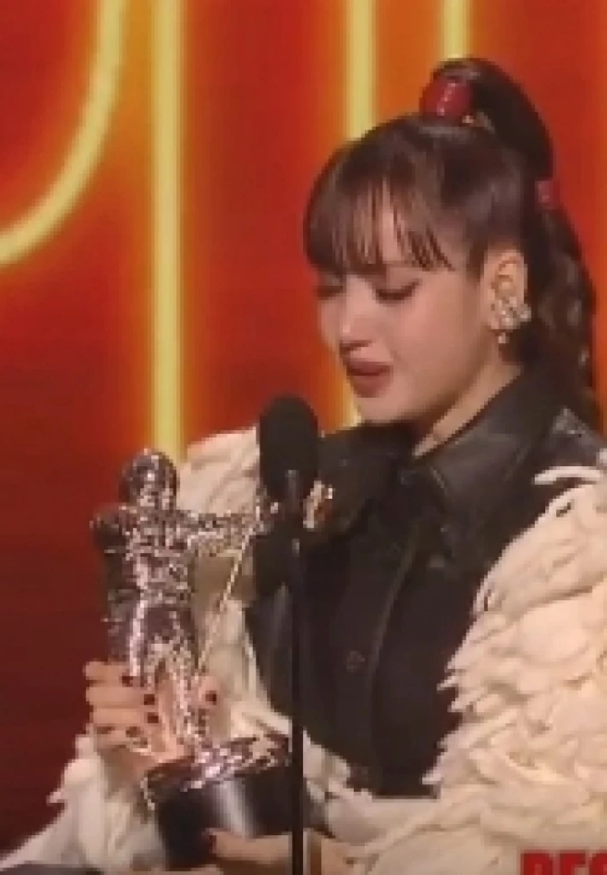 เป็นเรื่อง 'ลิซ่า BLACKPINK' หลังคว้ารางวัล MTV2026 ถูกใส่ร้ายแรงมาก