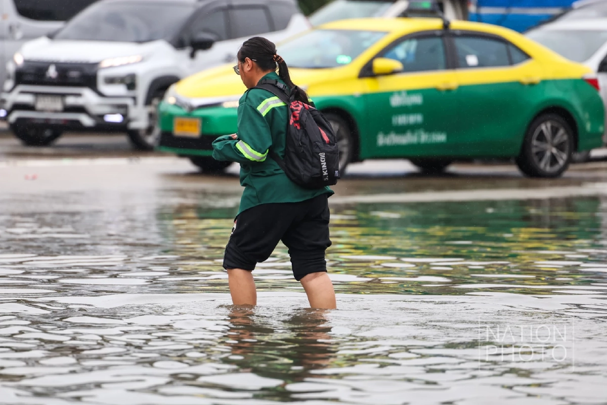 รัฐบาล ยกระดับเฝ้าระวังภาคกลาง-เจ้าพระยา รับมือฝนตกหนัก
