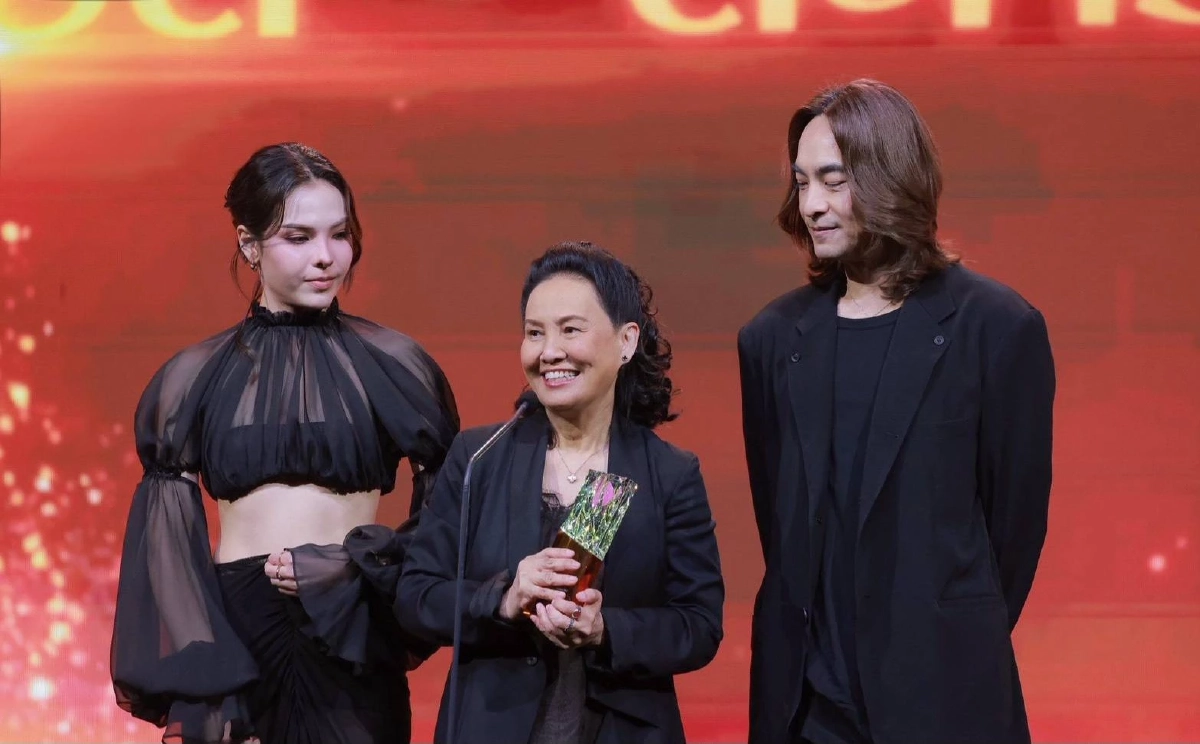 CHANGE2561 สุดปัง! คว้า 4 รางวัลใหญ่  ซอนญ่า–พูห์–พาเวล กวาดความนิยม