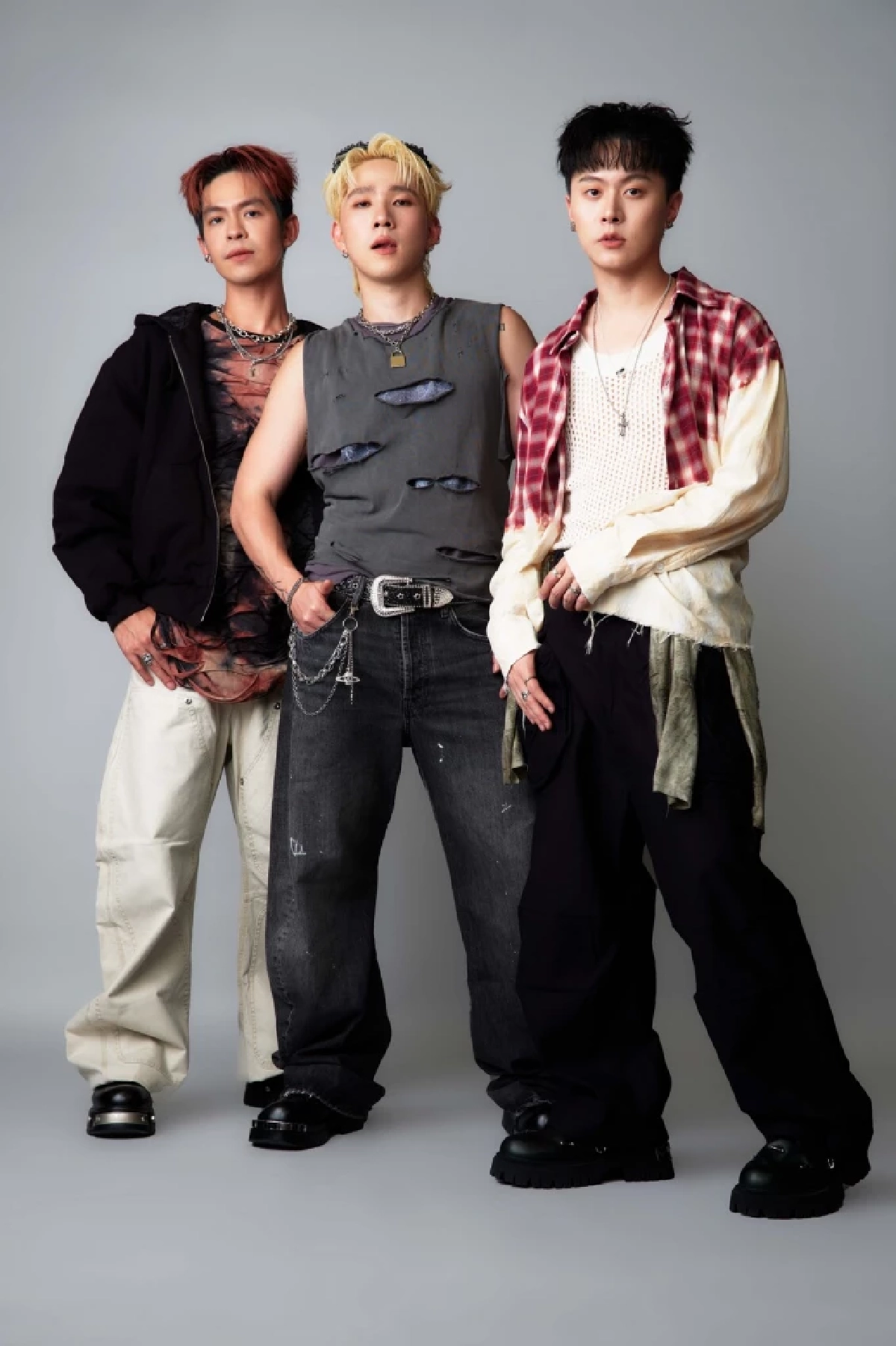 Slapkiss ปล่อยอัลบั้ม NEVER BURN OUT จัดเต็ม 12 เพลง ตอกย้ำความมุ่งมั่น