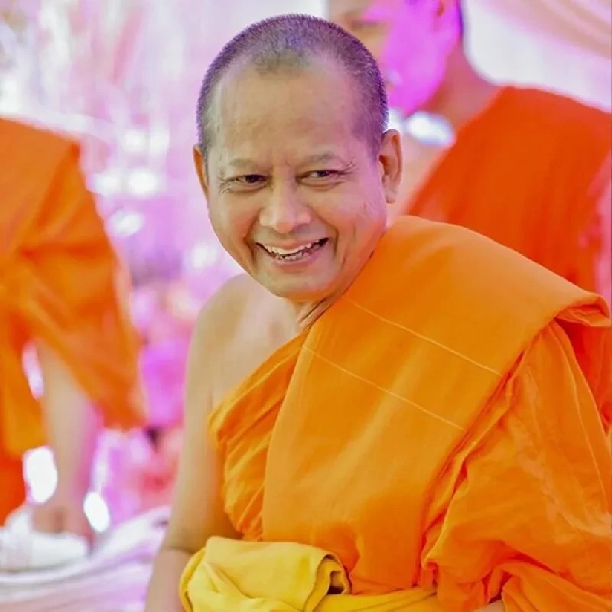 รู้จัก "หลวงพ่ออิฏฐ์" ผู้มีแต่ให้ ศรัทธาแห่งวัดจุฬามณี 'ตำนานท้าวเวสสุวรรณ'