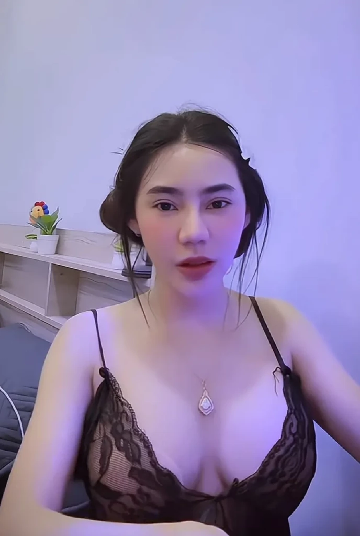 เปิดวาร์ปแฟนใหม่ "เต วรากร" สาวรุ่นพี่วัย 28 ดีกรีซิงเกิ้ลมัม