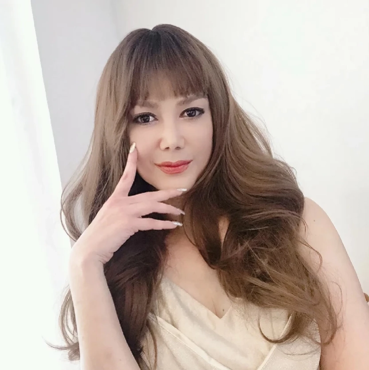  "เอ๋ อัจฉรา" แฉน้องสาวรัวๆ โดนเอามีดไล่แXง ขโมยสมบัติ ปล้นรถ ฮุบที่ดินกว่า 400 ล้าน