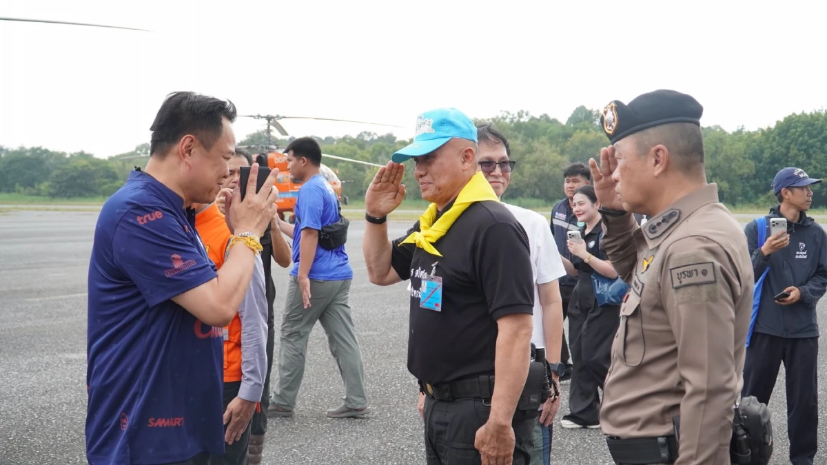 นายกฯ ลงพื้นที่ติดตาม การช่วยเหลือผู้ประสบอุทกภัย จ.ปราจีนบุรี