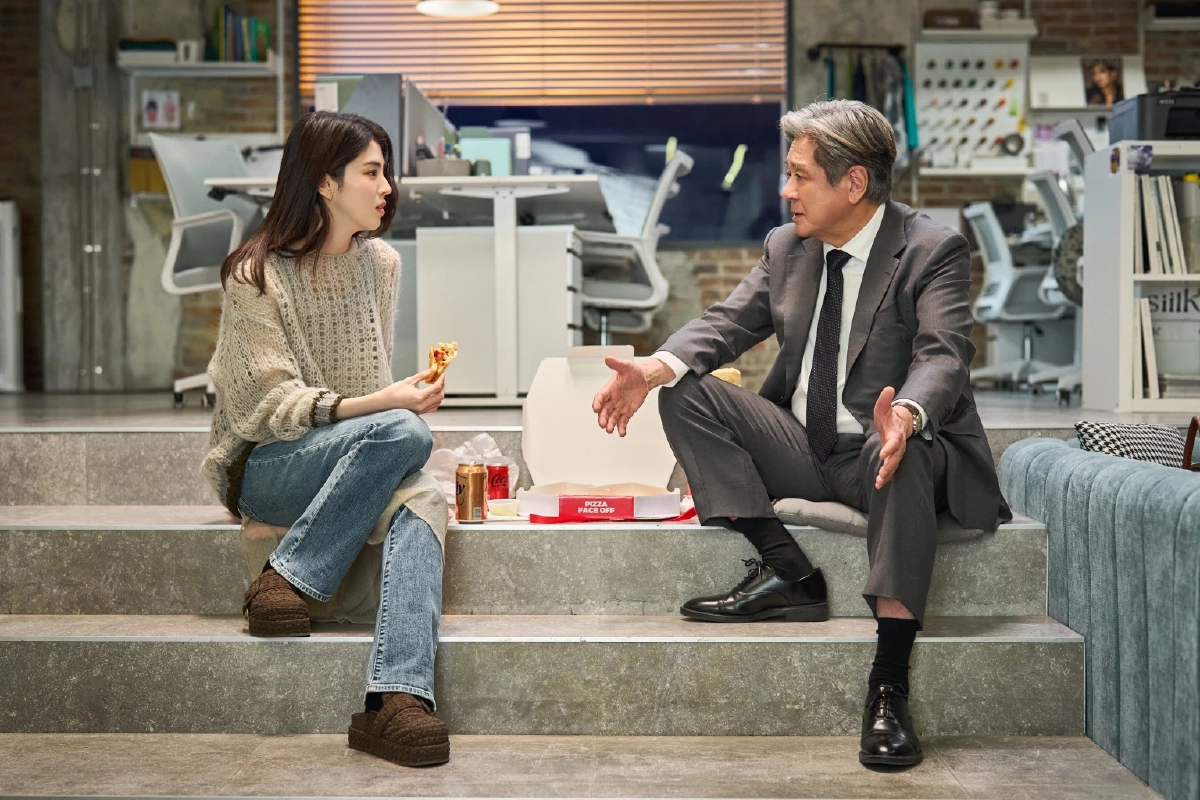 เรื่องย่อภาพยนตร์ INTERN – อินเทิร์น "ชเวมินซิก" ประกบ "ฮันโซฮี"