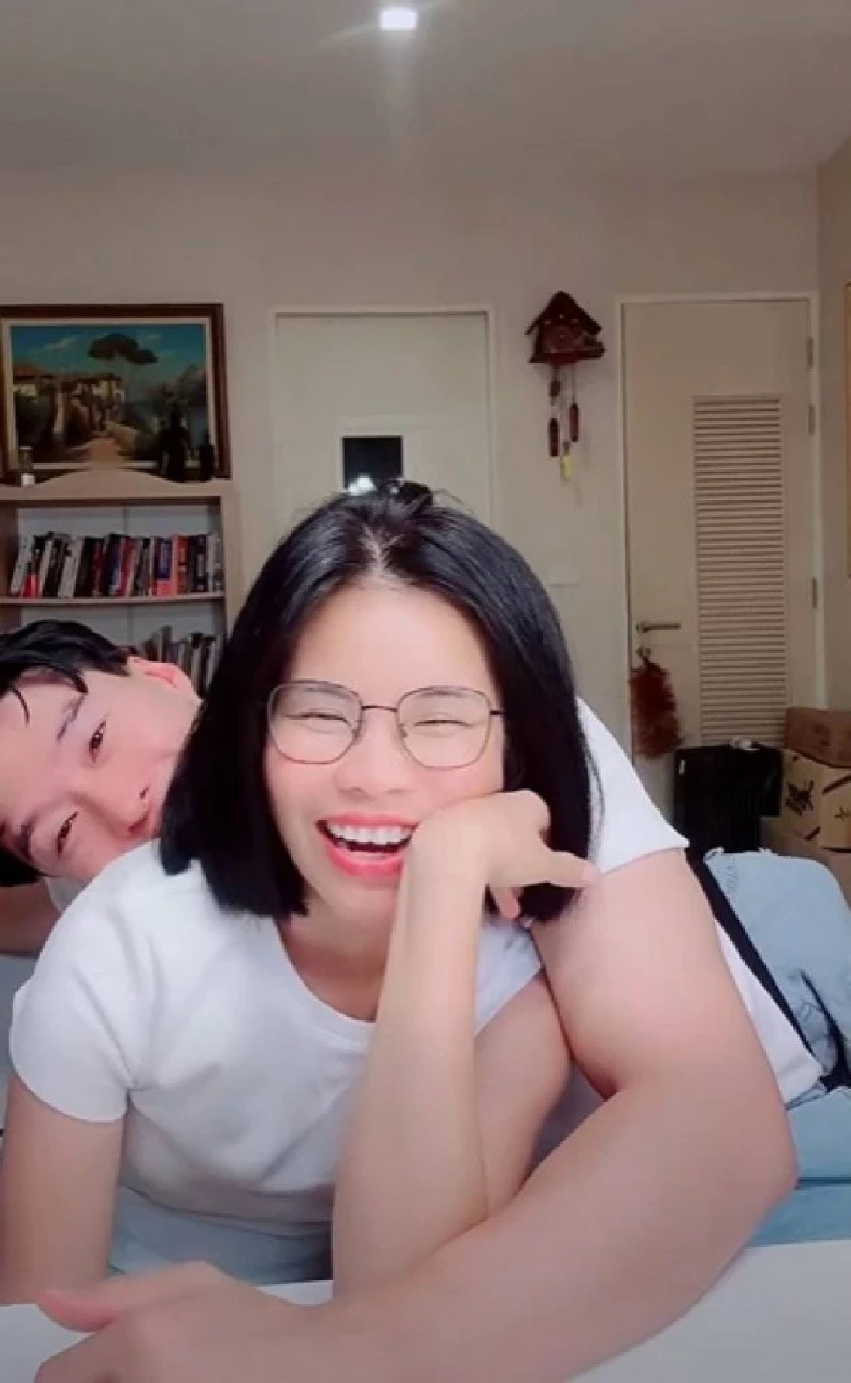 คนโสดตายเรียบ "หยวน - รุ้ง" ประกาศชัดขยับสถานะเป็นแฟน!? 