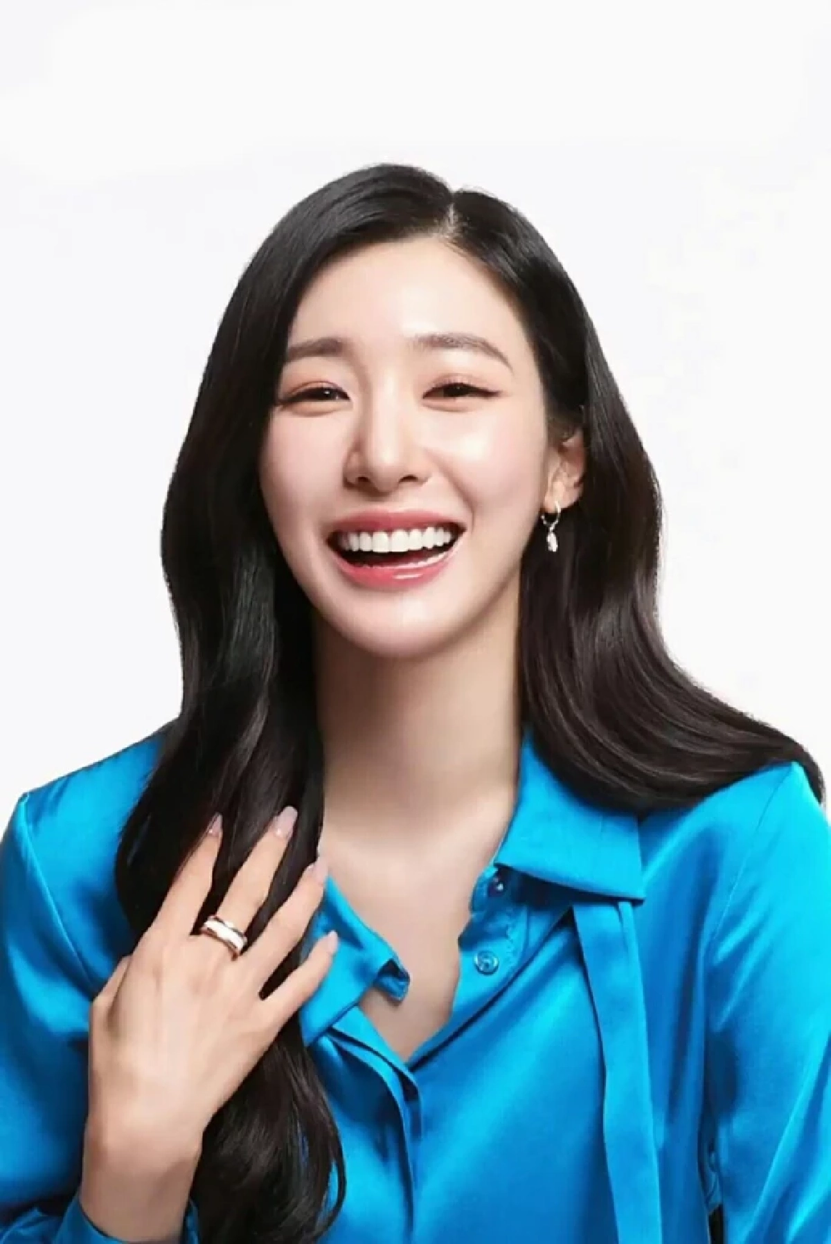 สนั่นโซเชียล! ‘ทิฟฟานี่ ยอง‘ สร้างไวรัลหลังโชว์เยลลี่แบรนด์ไทย