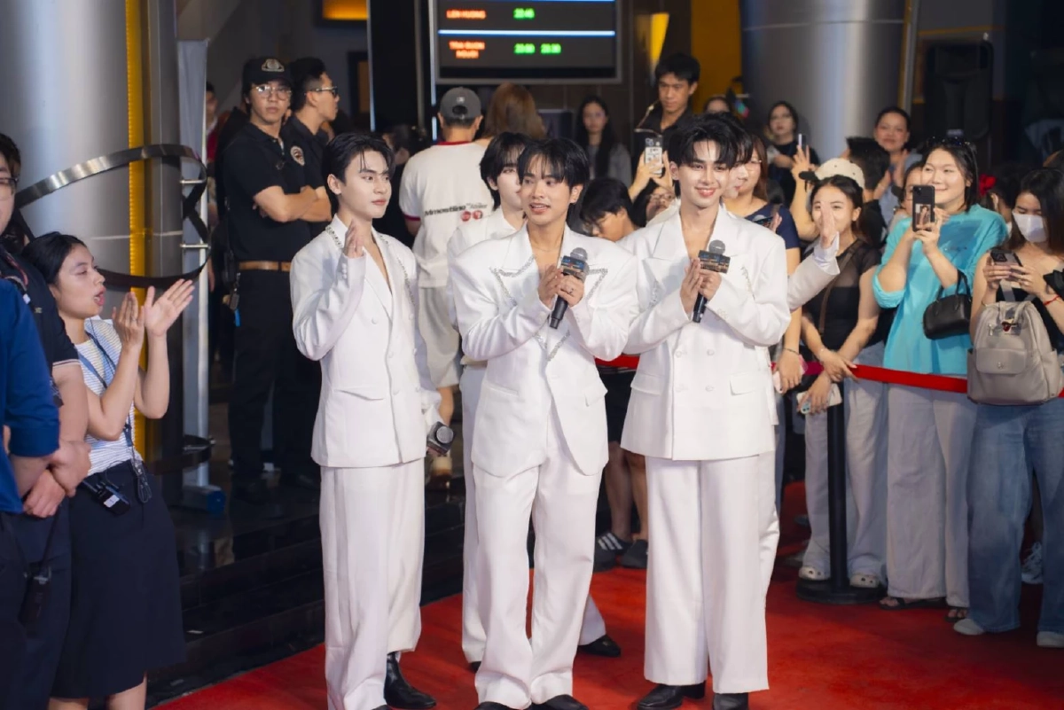 ปังไม่ไหว! QENRYX บอยกรุ๊ป T-POP ไทย บุกเวียดนามสะเทือนเวที