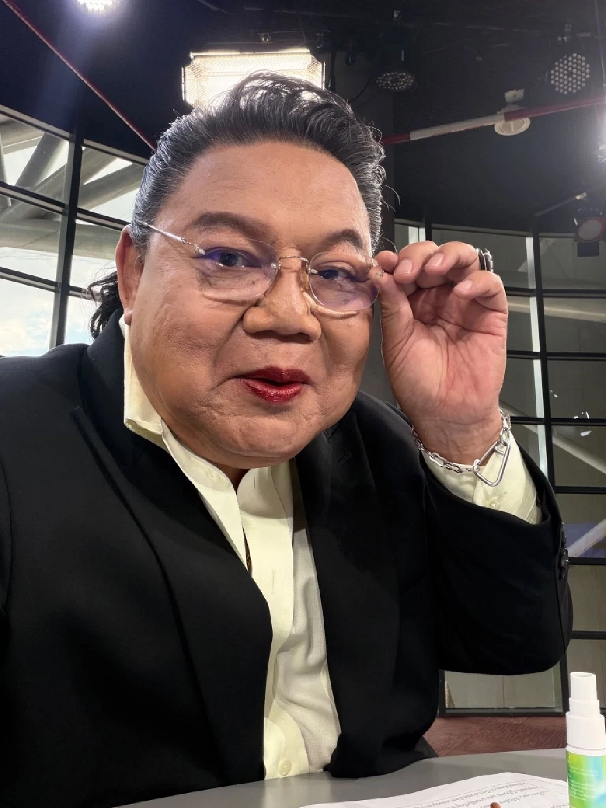 ‘อาจารย์ยิ่งศักดิ์’ แอดมิทด่วน ลั่น!  วัย 70 ชีวิตไม่แน่นอน