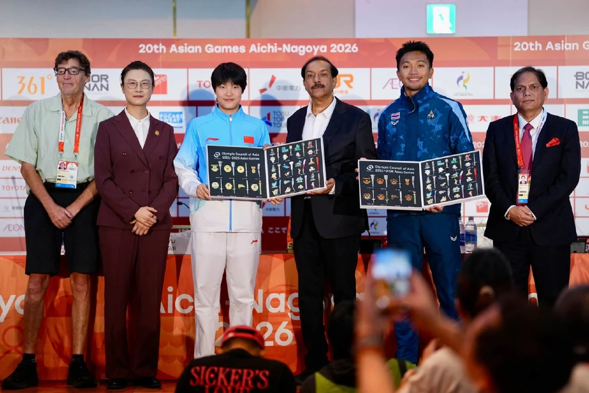 "บิว ภูริพล" รับรางวัลนักกีฬาชายยอดเยี่ยม (MVP) เอเชียนเกมส์ 2026