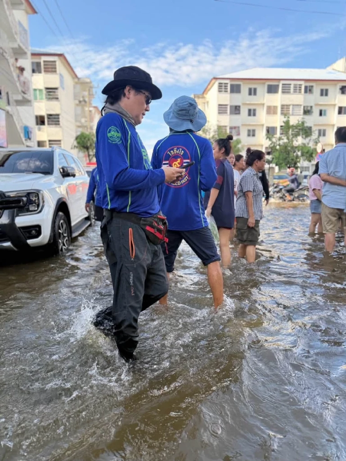 "เล็ก ฝันเด่น" จี้รัฐบาล ซัด!ระบบเหลวหลังน้ำลดต้องช่วยจริง! เสนอ 6 ข้อเยียวยา ปชช.