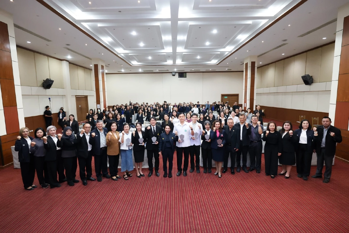 เลขาธิการ สปส. เปิดประชุมติดตามงานความปลอดภัยในการทำงาน