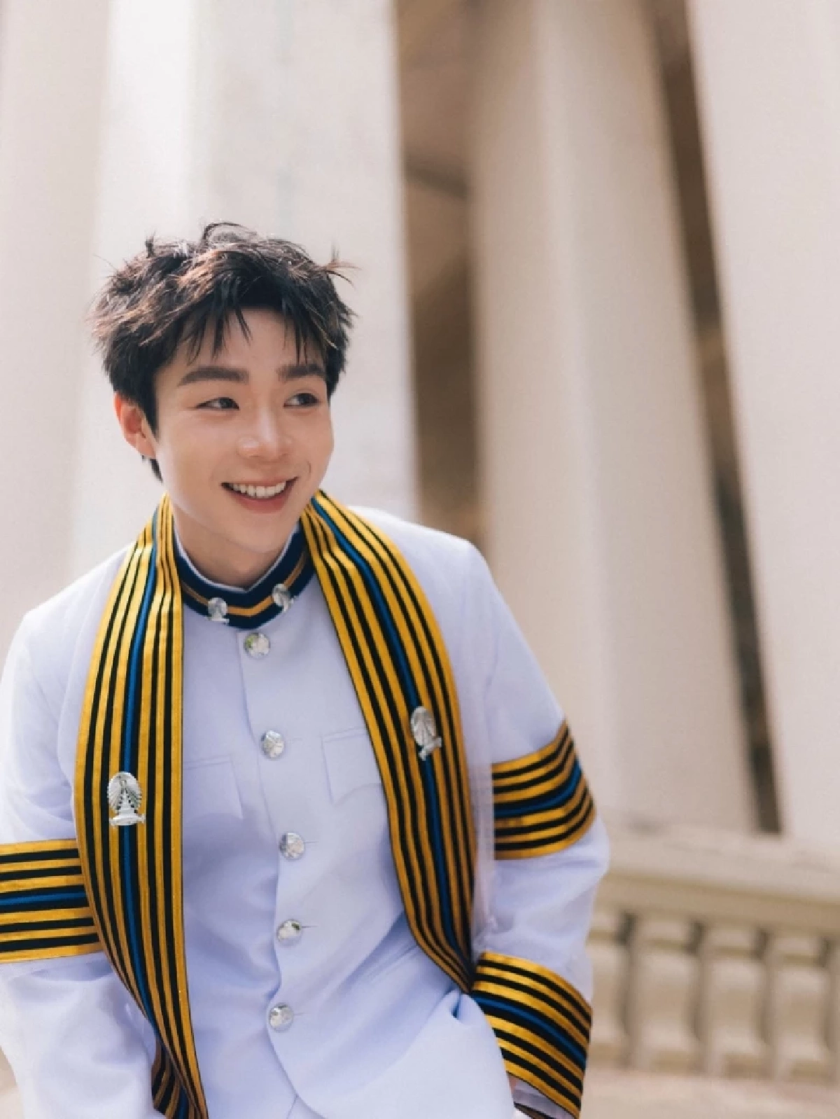 7 หนุ่มฮอตสายวาย-T-POP จบรั้ว 'จุฬาฯ'69 แห่ยินดีสนั่นโซเชียล!