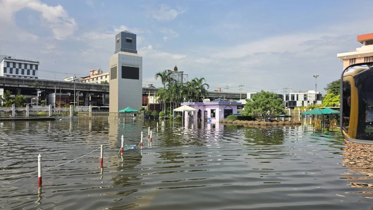 น้ำท่วม ทำม.รามฯ เจอวิกฤตหนักสุดรอบ 43 ปี ความเสียหายจ่อทะลุ 200 ล้านบาท