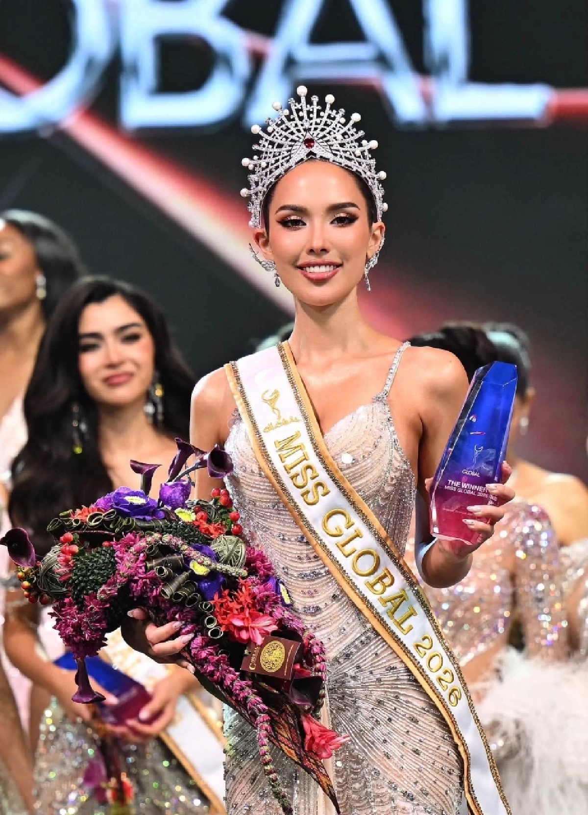 รู้จัก “ซาฟฟรอน” ผู้คว้าตำแหน่ง MISS GLOBAL 2026 มงแรกประวัติศาสตร์