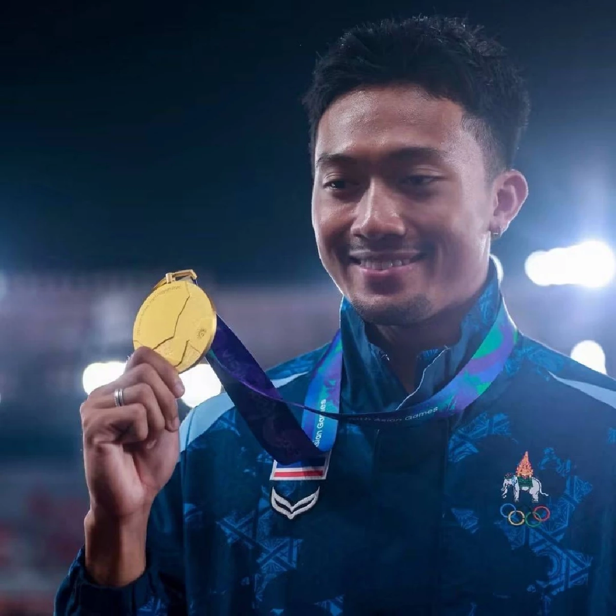คอนเฟิร์ม "เทพบิว" บินคืนนี้! รับรางวัล MVP พร้อมอัดฉีด 8.4 แสน พิธีปิดเอเชียนเกมส์