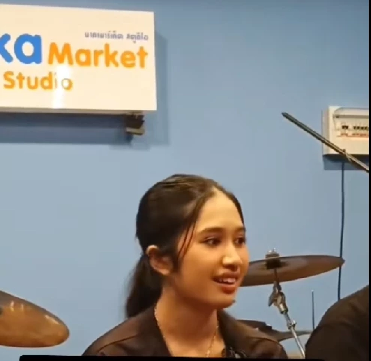 อ่านแล้วจุก 'แอ๊ด คาราบาว' ร่ายยาวหลังเพลง 'เนเน่ นายแน่มาก' ดราม่าสนั่น?