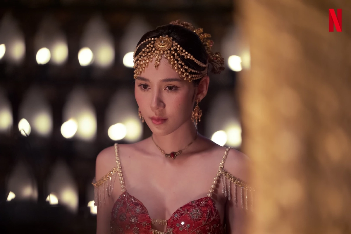 ถอดรหัสตัวละคร "เพลิงพระนาง"หลัง Netflix เผยภาพแรกจากซีรีส์ขนลุก