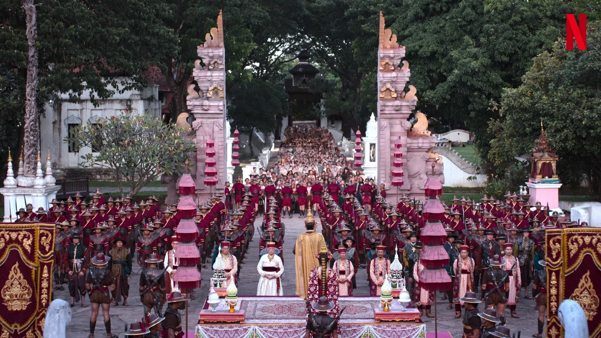 ถอดรหัสตัวละคร "เพลิงพระนาง"หลัง Netflix เผยภาพแรกจากซีรีส์ขนลุก