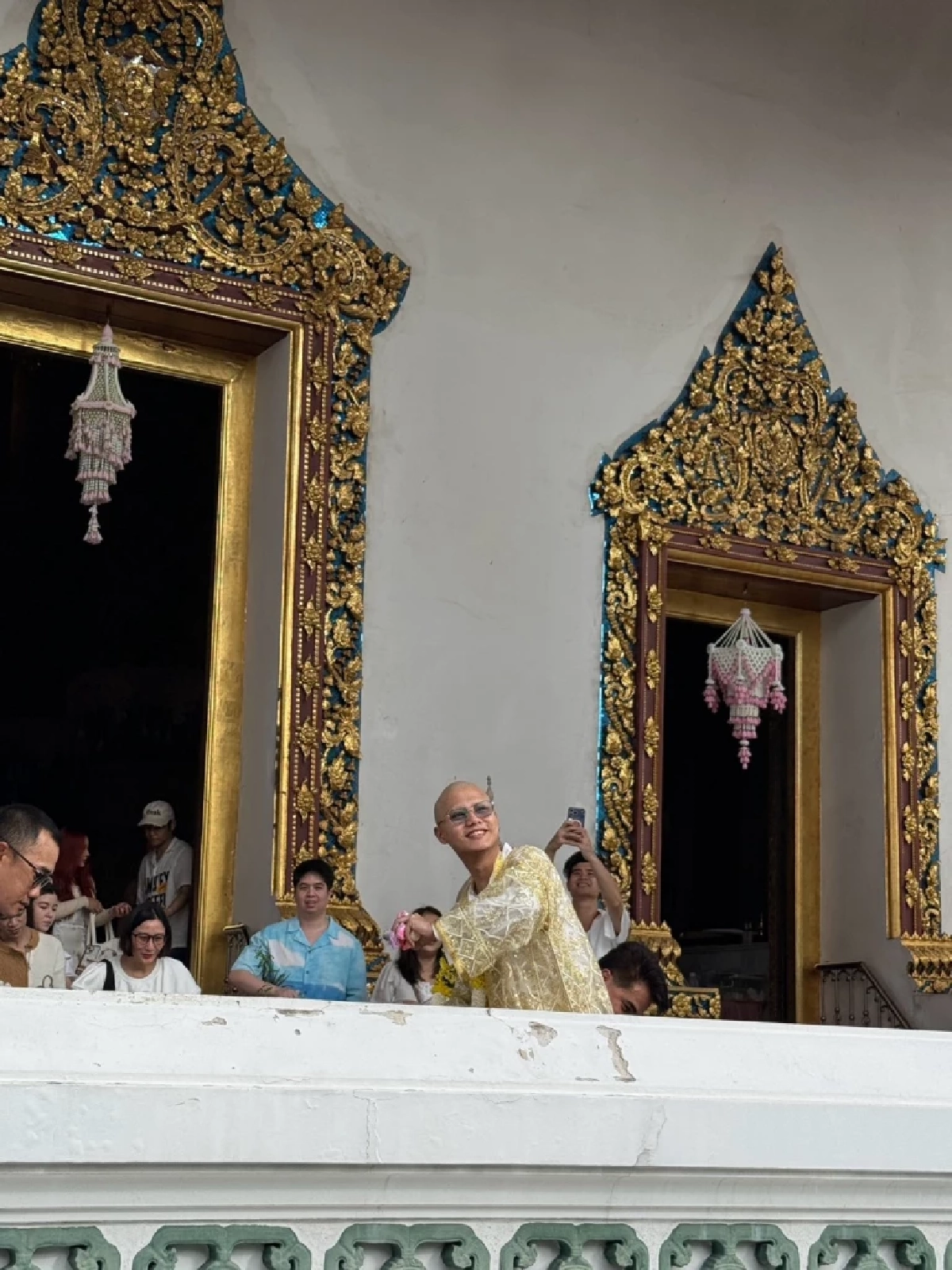 อนุโมทนาบุญ "พอร์ส นรากร" เข้าพิธีอุปสมบท ได้ฉายาทางธรรม สิริวฑฺฒโน
