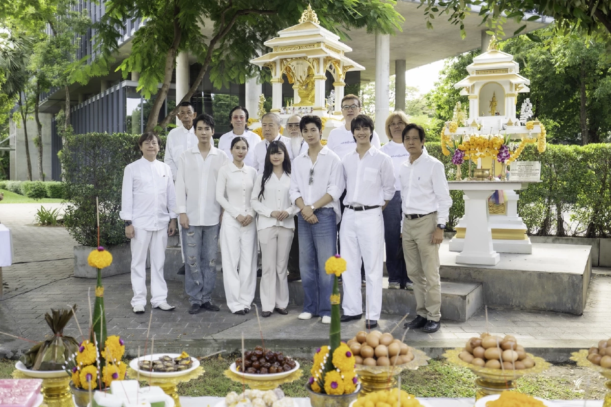 'คิมม่อน-ปอนด์-เจ๋ง' นำทีมบวงสรวง 'อันดามันร่วมสาบาน' ซีรีส์ย้อนยุคฟอร์มใหญ่