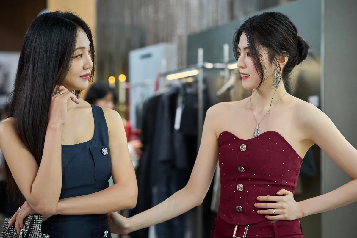 เรื่องย่อภาพยนตร์ INTERN – อินเทิร์น "ชเวมินซิก" ประกบ "ฮันโซฮี"