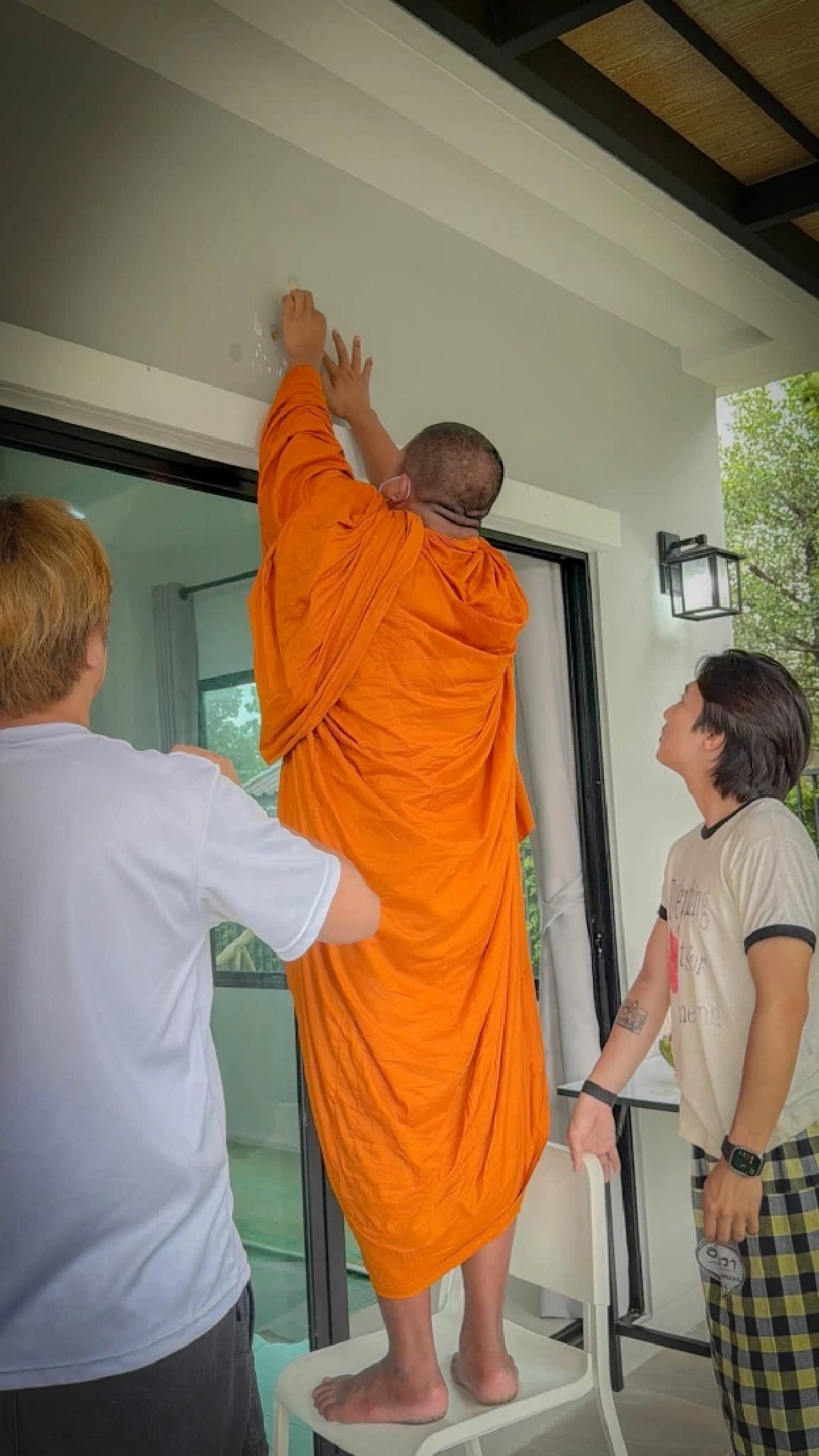 เลขเด็ด 16/10/69 ส่องเลขบ้าน-บริษัท "นุ๊ก ธนดล" ถือฤกษ์งามยามดีทำบุญ