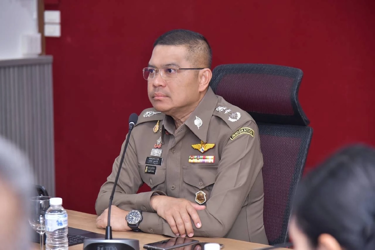 สตม. บุกทลายรัง "เว็บพนันกิมจิ" รวบ "ลาสบอส'" เงินสะพัด 500 ล้าน