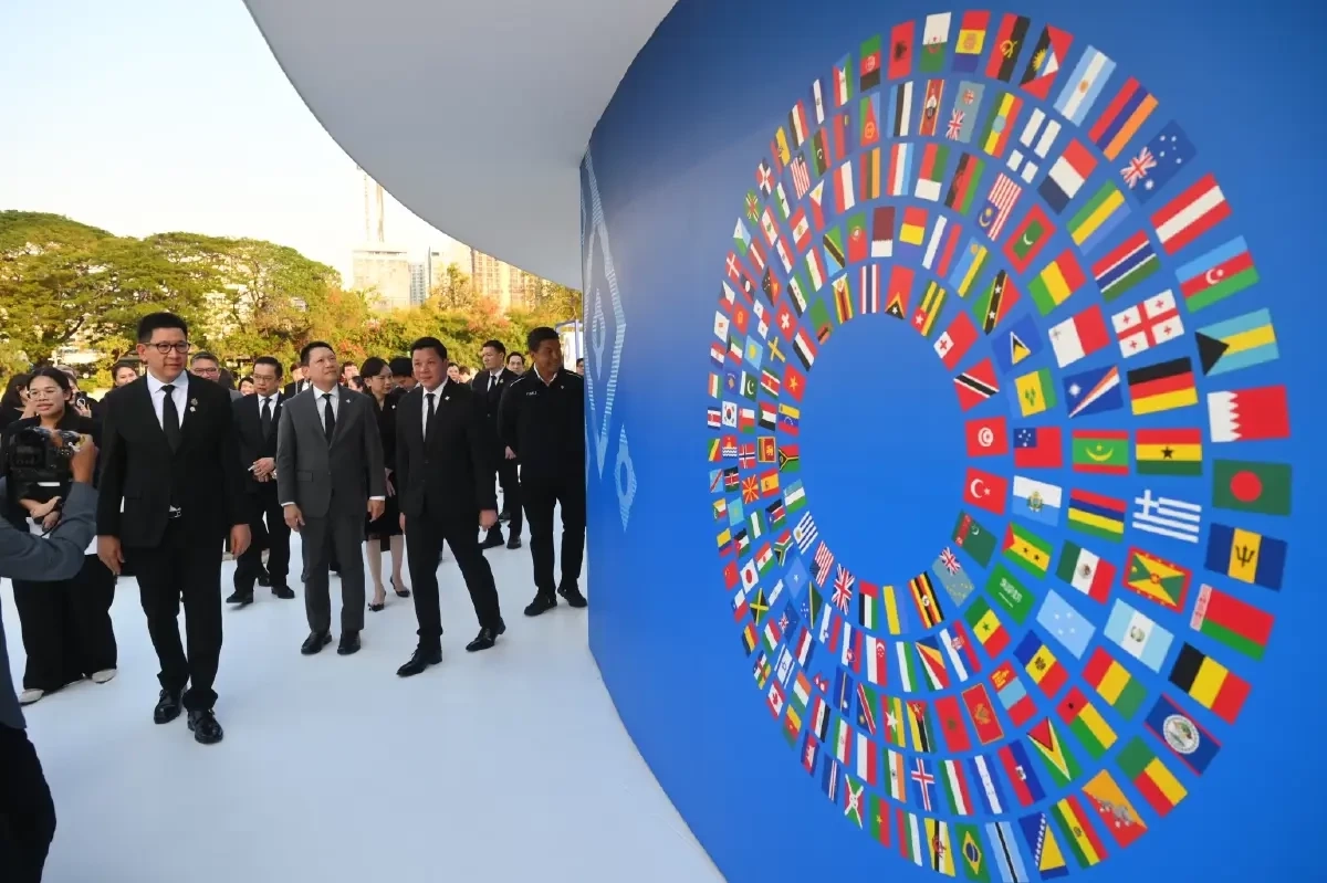 เตรียมต้อนรับผู้นำ IMF - World Bank รัฐบาล ดึง ‘เนเน่ รอยัล’ ขึ้นโชว์