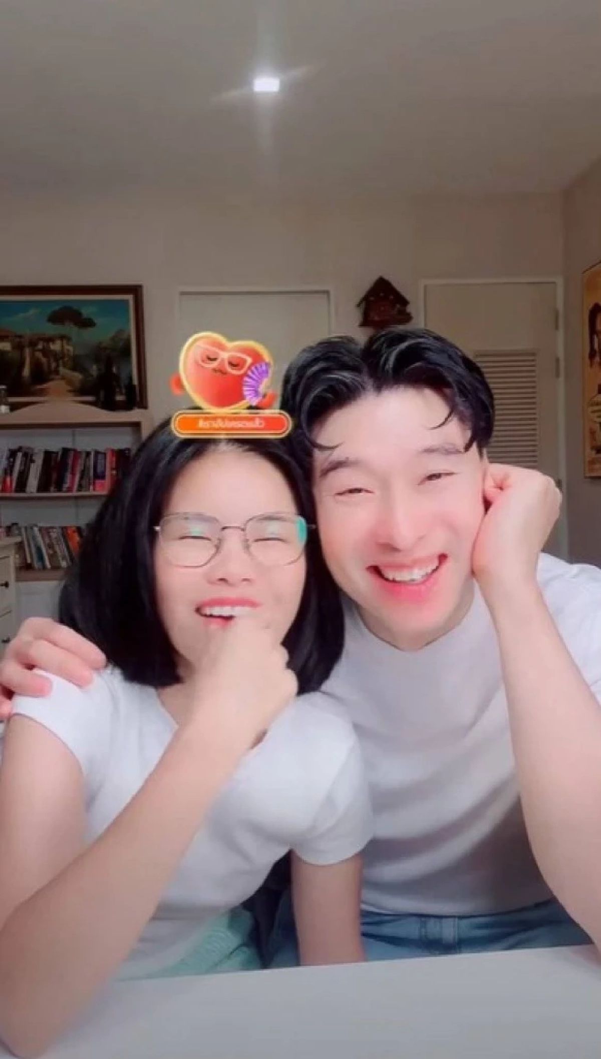 คนโสดตายเรียบ "หยวน - รุ้ง" ประกาศชัดขยับสถานะเป็นแฟน!? 