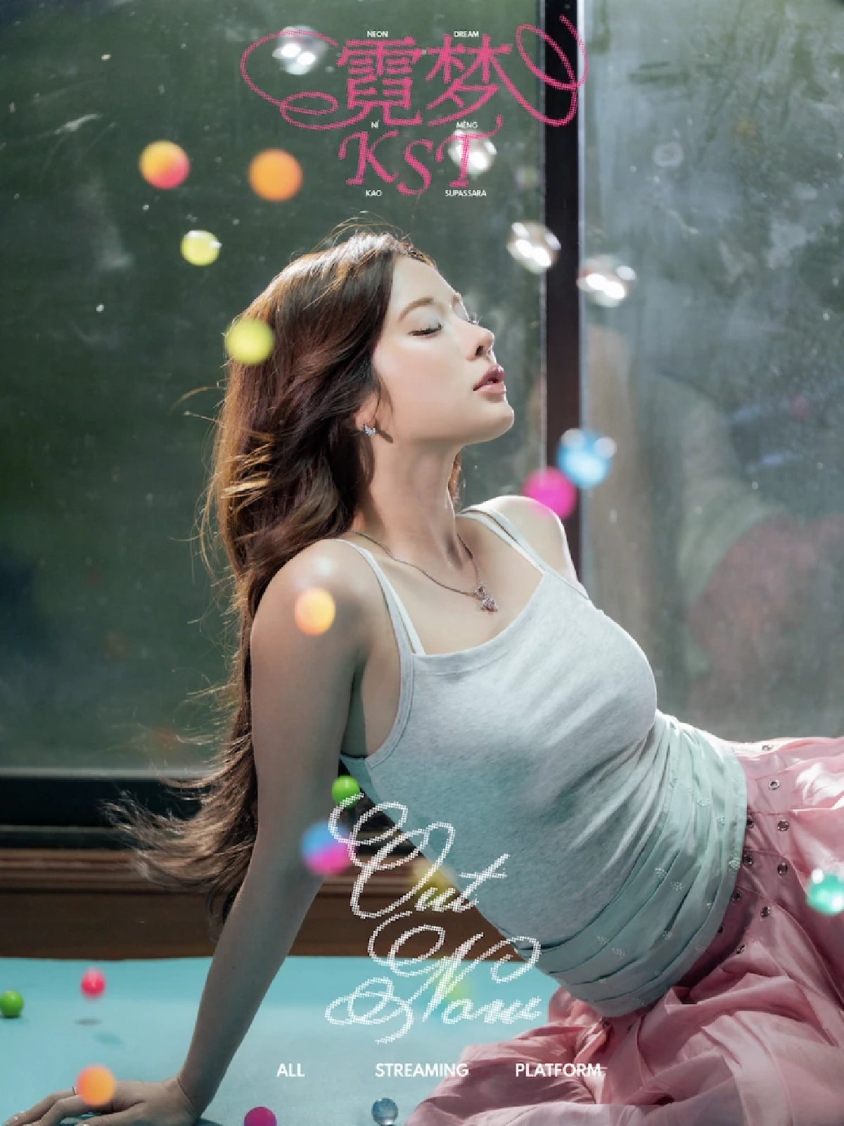 'เก้า สุภัสสรา' ปล่อย MV เพลงจีน 'Neon Dream (霓梦)' ลุคอินเตอร์จึ้งจนใจเจ็บ