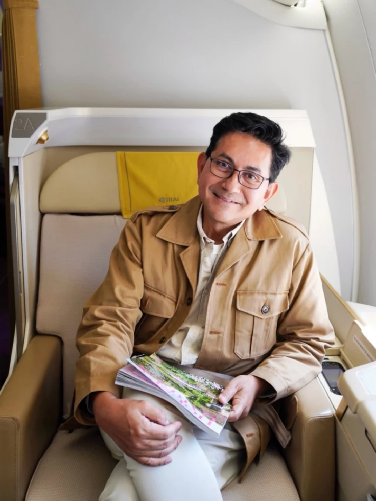 “ดุ๊ก ภาณุเดช” โชว์ใบเสร็จจองตั๋วบินลาว ช็อก! ค่าภาษีสนามบินเกือบ 5 พันบาท