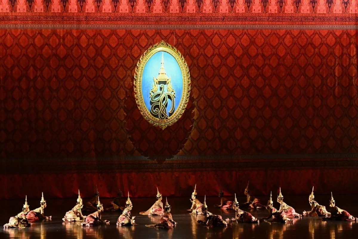 ประมวลภาพ การแสดงโขน"สัตยาพาลี" เปิดม่านยิ่งใหญ่ สืบสานพระราชปณิธานสมเด็จพระพันปีหลวง