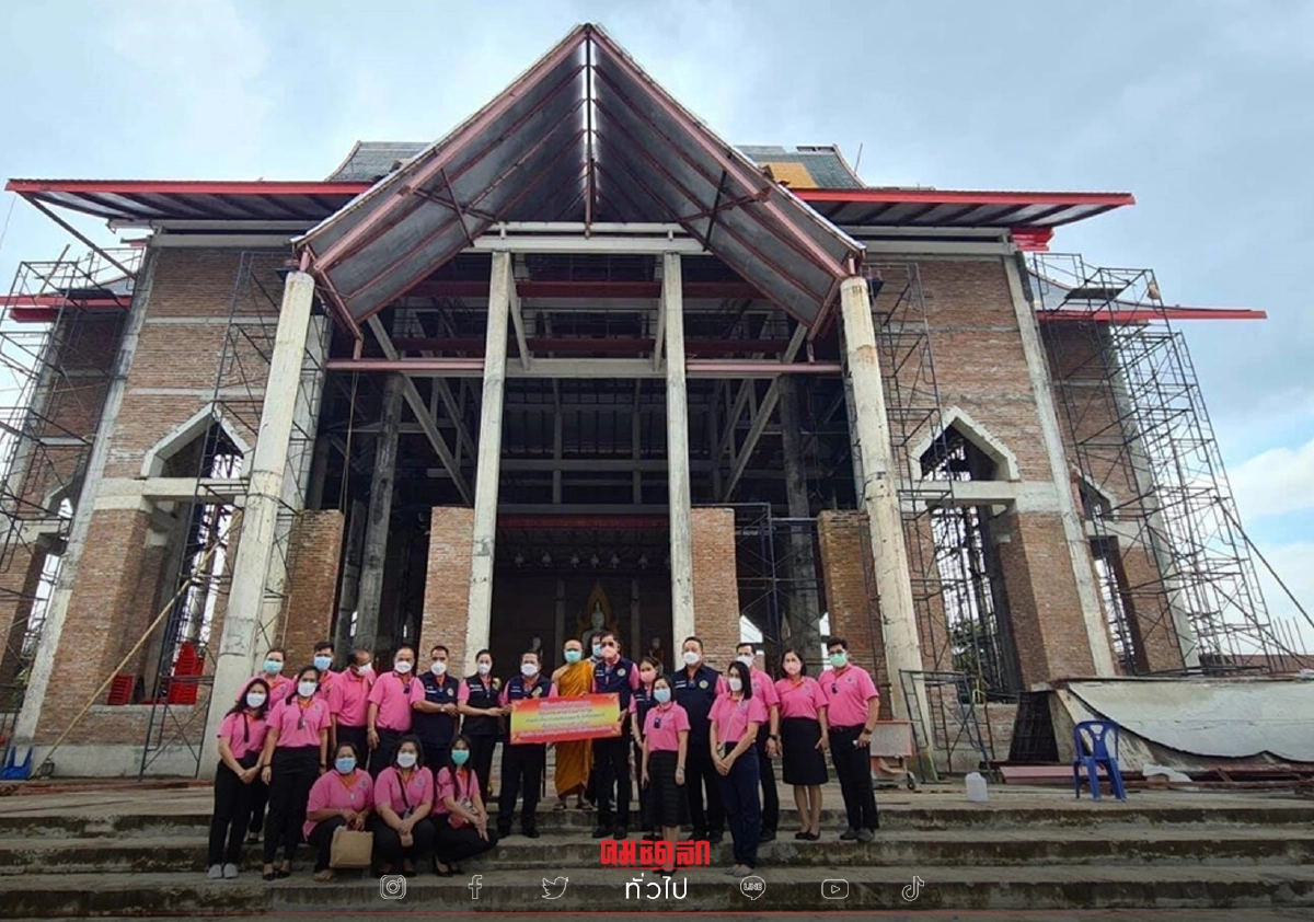 ตะลึง "บิ๊กแจ๊ส" ถวายเงิน 25 ล้านให้วัด สร้างอาคารปฏิบัติธรรม ตะลึง "บิ๊กแจ๊ส" ถวายเงิน 25 ล้านให้วัด สร้างอาคารปฏิบัติธรรม