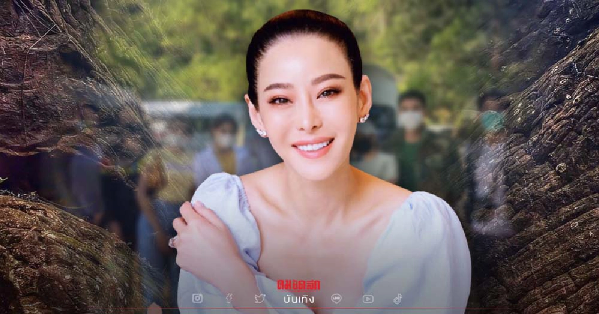 สาธุ "หนิง ปณิตา" นำทีมนักแสดง ขึ้นภูลังกาไหว้ "พ่อปู่อือลือ" สาธุ "หนิง ปณิตา" นำทีมนักแสดง ขึ้นภูลังกาไหว้ "พ่อปู่อือลือ"