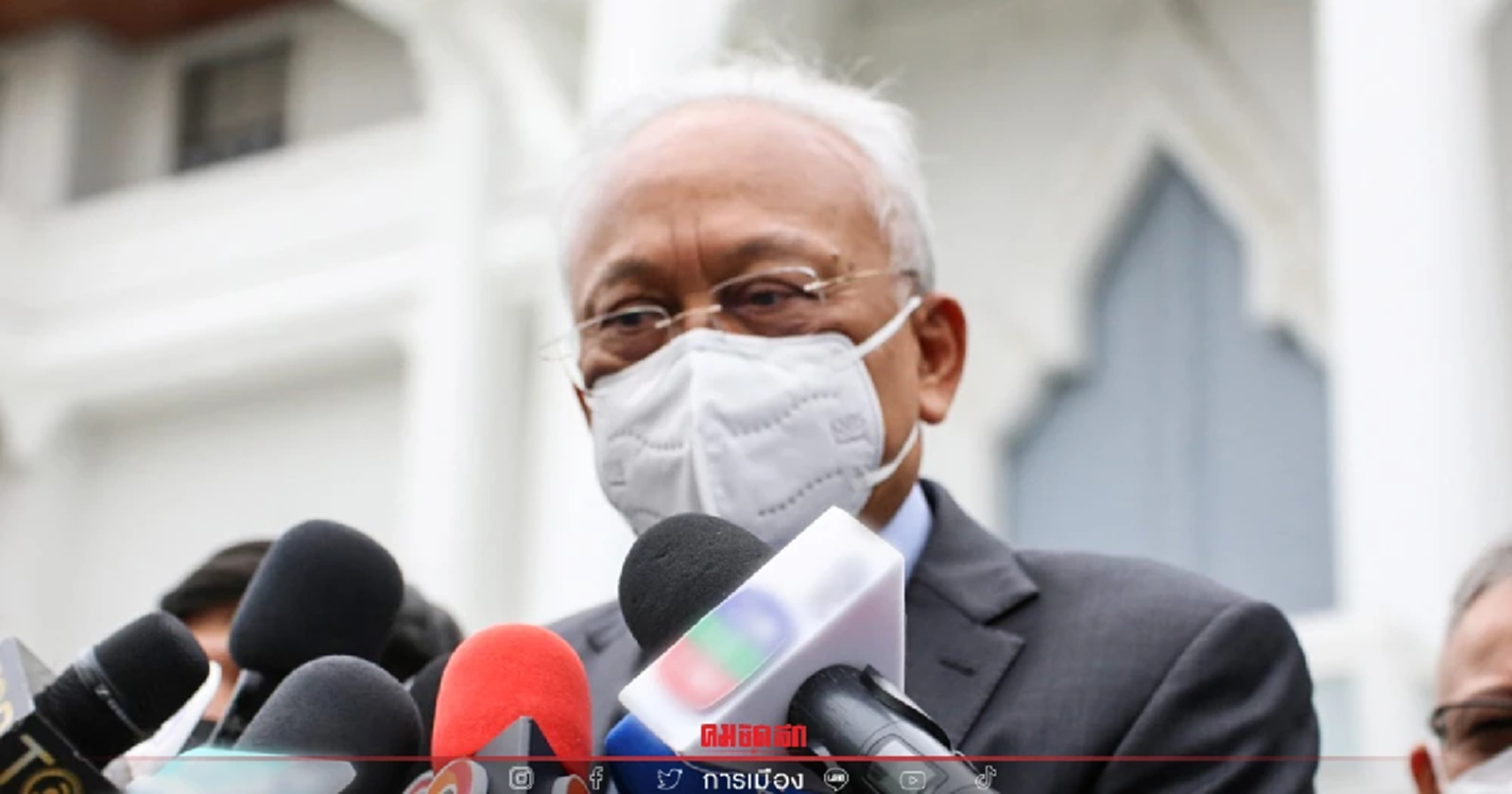 สุเทพปัดอยู่เบื้องหลังกุนซือตั้งพรรคการเมืองใหม่กลุ่มสี่กุมาร