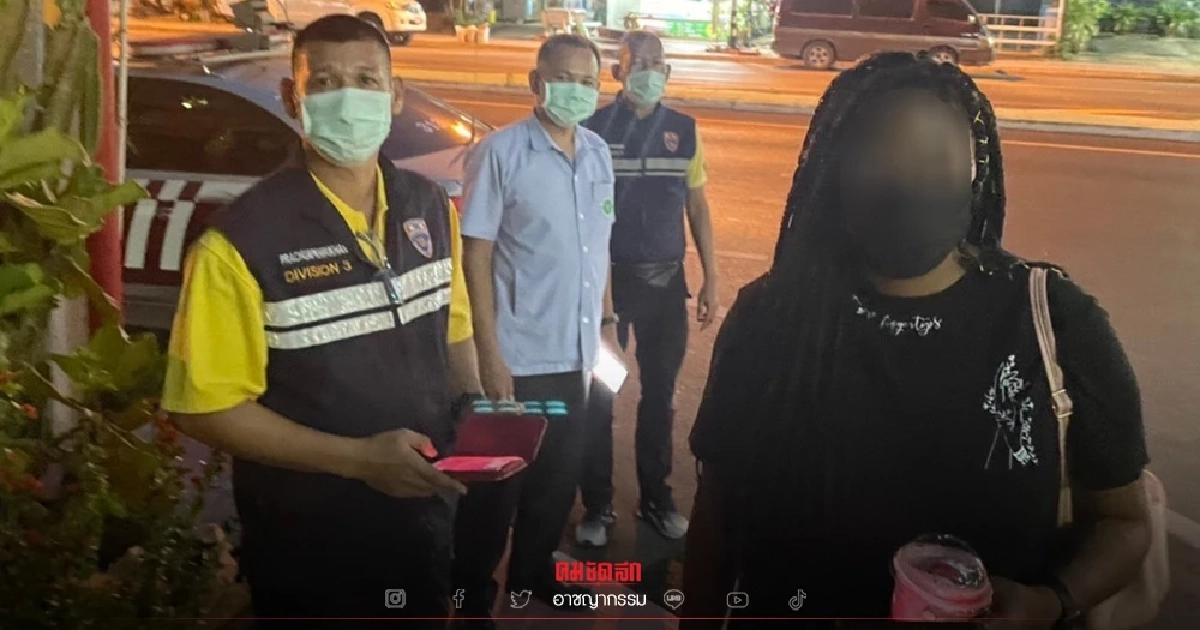 ตม.ประจวบ เริ่มแล้ว เปิดแผนสกัดเชื้อ "โอไมครอน" บุกที่พักตรวจชาวต่างชาติ ตม.ประจวบ เริ่มแล้ว เปิดแผนสกัดเชื้อ "โอไมครอน" บุกที่พักตรวจชาวต่างชาติ