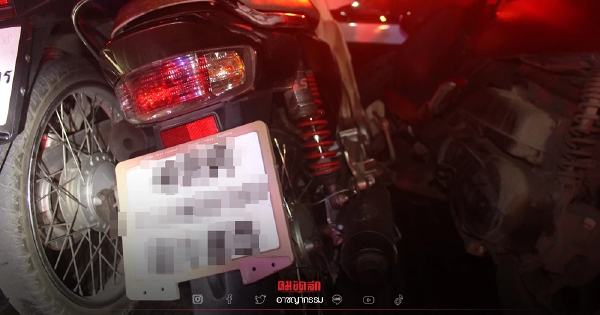 "หนุ่มไลน์แมน" ชะตาขาด ขับรถ จยย.พลิกคว่ำ ร่างกระเด็นฟาดเสาไฟฟ้าดับ